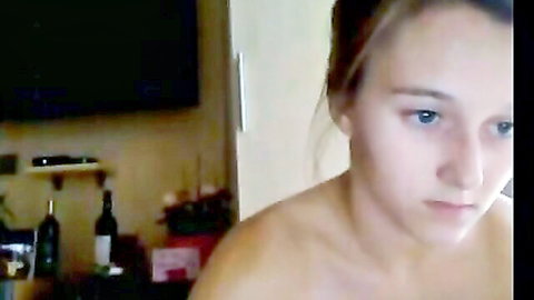 Blonde webcam babe flaunting her big tits in sexy solo show