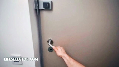 Lya Cutie hand opening door in steamy foot fetish tease