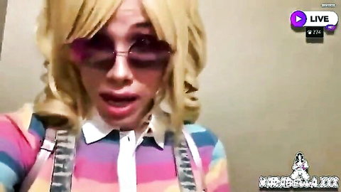 Blonde trans babe in sunglasses and striped suspenders opens mouth wide teasing blowjob live