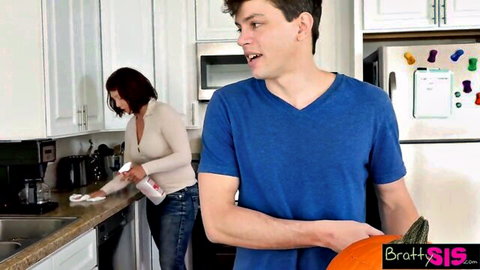 Aubrey Sinclair as step-sis cleaning kitchen near unaware mom