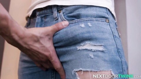 Mason Dean grabs Andy Taylor's ripped jeans ass in twink tease