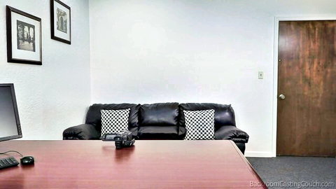 Stella Luxx casting couch setup for double penetration pleasure