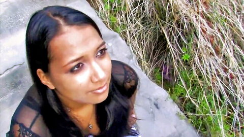 Indian beauty in sexy lace top from Delhi double penetration orgy