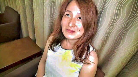 Ryoko Hayami smiling in amateur mature JAV restraint video thumbnail