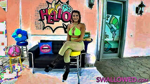 Roxie Sinner in sexy green bralette and leggings, teasing solo