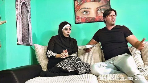 Busty hijabi wife in abaya fingers pussy in pantyhose with husband
