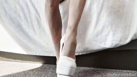 SexxySoccerMom's long legs and white platform heels tease on bed