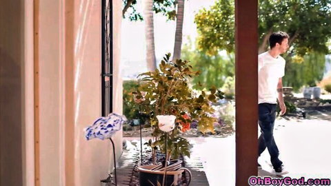 Sarah Vandella and Kimmy Kimm in outdoor stepmom threesome tease