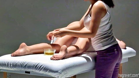 Marjana Horstmann in multi-orgasmic leg massage session