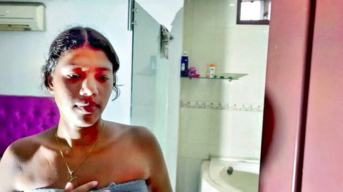 Juicy Latina stepsis in towel for steamy bath rubdown