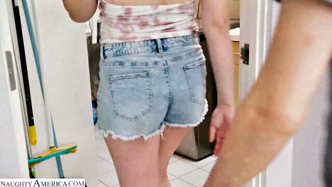Classy curvy babe huge boobs in short denim shorts with young stud