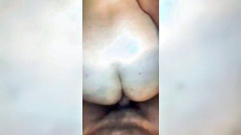 Close-up of Şerife's pale big ass in turbaned neighbor wife amateur video
