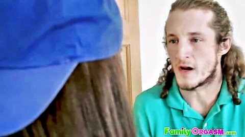 Tomboy stepsis in blue cap faces stepbro with dreads before pussy drilling