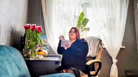 Curvy BBW sexologist in black lingerie consulting patient