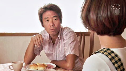Ryo Hitomi and Asian man in tense JAV dinner scene, mature wife intrigue