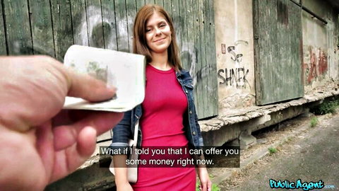 Ginger amateur smiles as man offers cash for public blowjob encounter