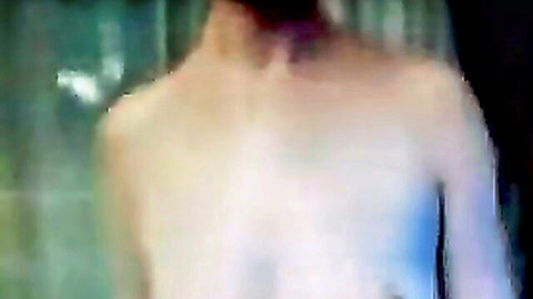 Blurry amateur mature mom nude upper body exposure
