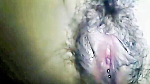 Lonely Chinese MILF solo masturbation webcam close-up