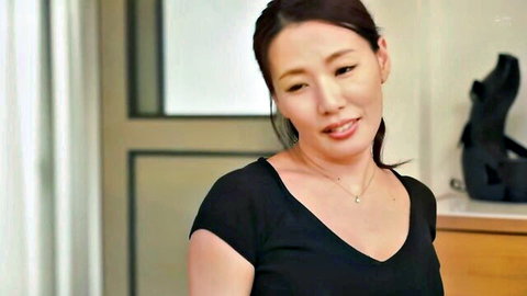 Chisato Shoda in seductive black V-neck top, ponytail, JAV mother-in-law tease