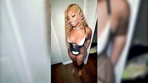 Curvy ebony babe with big ass and blonde hair in steamy doggy style fuck