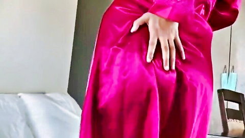 Hot babe in pink satin robe spreads her juicy bare ass cheeks wide open