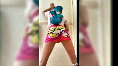 Blazinbish sexy TS ass twerk in pink shorts and white top