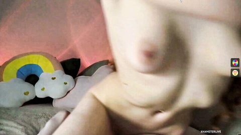 MiracleSandy topless nude solo webcam pose on bed