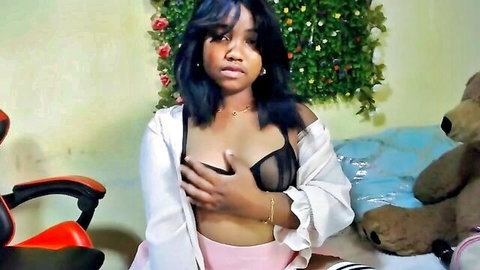 Stephaniafa ebony big ass bent over in stockings solo cam show