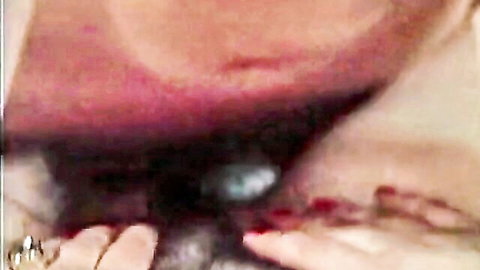 Vintage lesbian sisters hardcore fingering close-up pussy scene