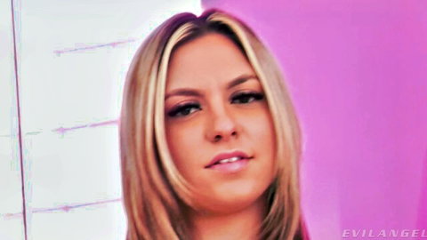 Blonde pornstar Gypsy Rose in seductive close-up pose