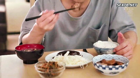 Man eating Japanese meal in stepmother scene from Stepmother 39 JAV