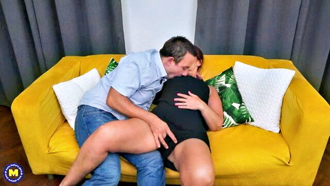 Beau Diamond chubby mature woman kissed and fingered by nephew