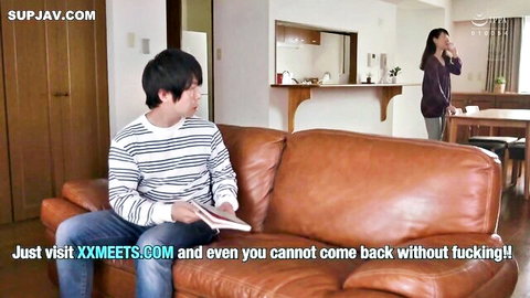 Ririko Kinoshita as mother's friend in casual JAV home scene