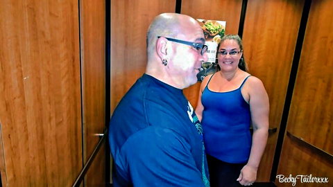 Fan meets curvy pornstar Becky Tailorxxx in elevator, intimate close-up