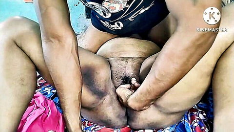 Indian BBW Payal bhabi shocked by Meri's cock, hot muscular couple close-up
