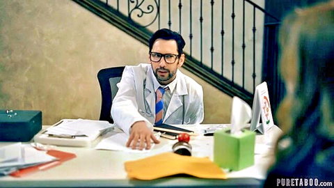 Siri Dahl in kinky doctor vagina check roleplay