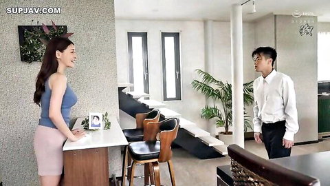 Mary Tachibana reunites with admirer in tense salon chat