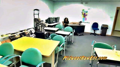 Ebony woman in office setting, teasing for thick ass BBC sharing scene