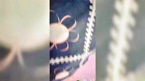 Blurry Thai amateur couple sneaking sex while mom home