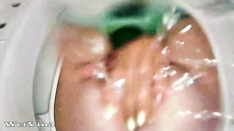 Wetvina homemade close-up of pussy washing over toilet bowl