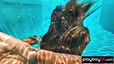 Ana Foxxx naked ebony MILF fingering hairy pussy underwater