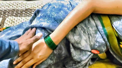 Indian babe in blue saree gets arm groped by man's hand over green bangles