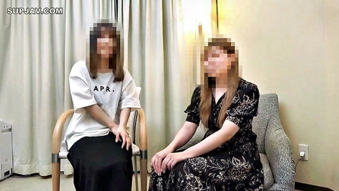Ria-chan and fair-skinned Mika in glamorous bodies, sitting intimately clothed