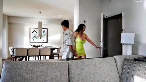 Dunken Hina in sexy yellow mini dress seducing man, cheating mom tease