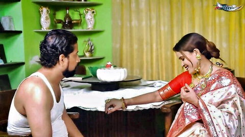 Desi Mallu Bhabhi in saree shares intimate moment with muscular man over cake