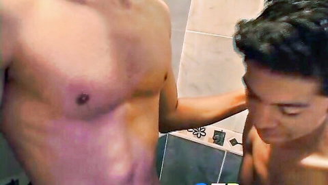 Twinks Eduardo & Mario bareback hookup in steamy bathroom scene
