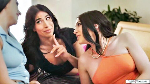 Kasey Kei in steamy threesome with two brunettes sucking and licking