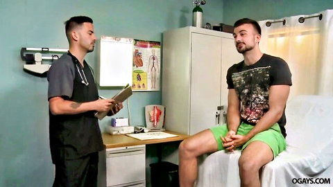 Mason Lear in steamy doctor exam with Cesar Rossi