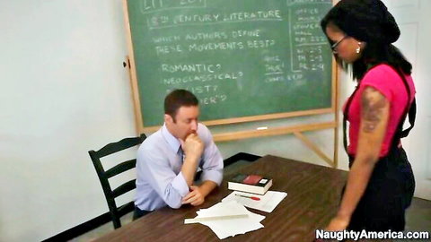 Skin Diamond tempts her teacher in class for better grades