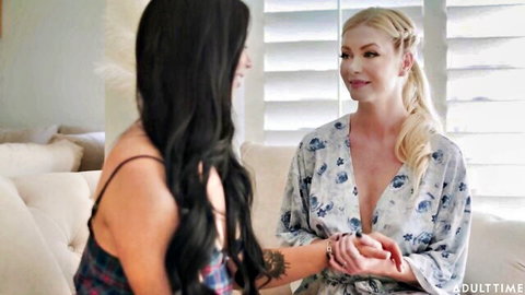 Serene Siren and Holly Day in intimate lesbian pussy licking lesson
